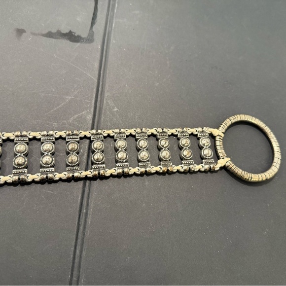 ANTONIAZZI FIRENZE ITALY White Leather Loop Ring Belt Silver Links Chic Stylish main image 8
